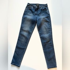 St. John Caviar Mid Rise Skinny Jeans Size 6